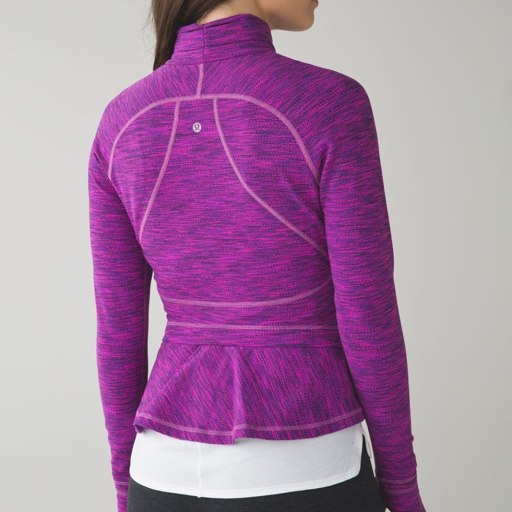 LULULEMON pink hustle in your bustle jacket
